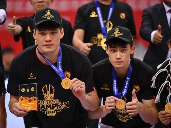 陈国豪,MVP! 陈国豪,MVP!