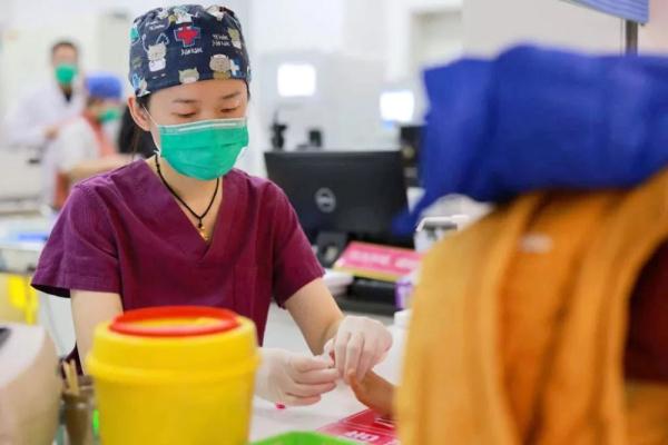 放学后也能看病,门诊“延时”方便更多患儿和家长 放学后也能看病,门诊“延时”方便更多患儿和家长