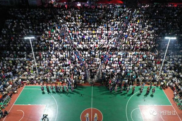 全国村BA揭幕战!贵州黔东南队VS甘肃临夏队 全国村BA揭幕战!贵州黔东南队VS甘肃临夏队