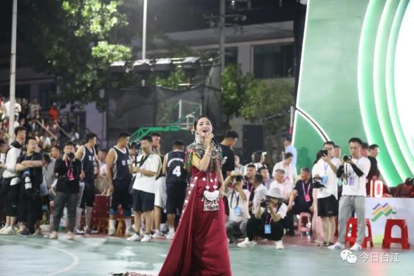 全国村BA揭幕战!贵州黔东南队VS甘肃临夏队 全国村BA揭幕战!贵州黔东南队VS甘肃临夏队