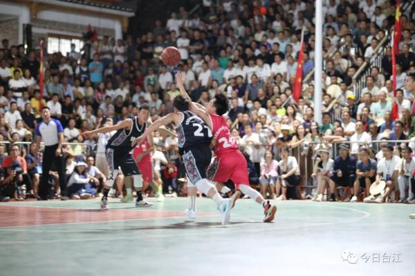 全国村BA揭幕战!贵州黔东南队VS甘肃临夏队 全国村BA揭幕战!贵州黔东南队VS甘肃临夏队