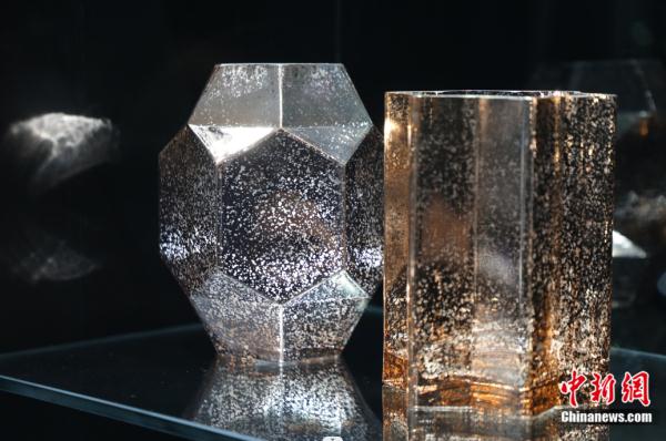 山西这座小城,把玻璃“吹”向全球 山西这座小城,把玻璃“吹”向全球