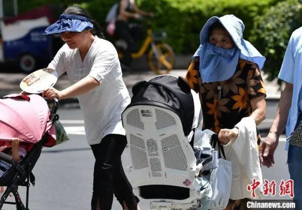 北京高温黄色预警中,最高38℃!面对高温防晒装备越贵越好吗— — 北京高温黄色预警中,最高38℃!面对高温防晒装备越贵越好吗— —