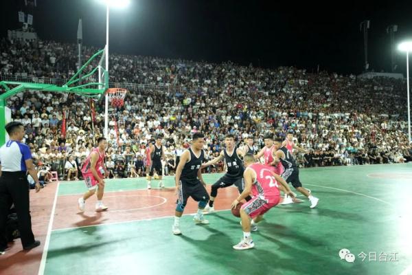 全国村BA揭幕战!贵州黔东南队VS甘肃临夏队 全国村BA揭幕战!贵州黔东南队VS甘肃临夏队