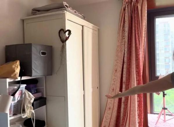 敲掉移门阳台变茶室!氛围感拉满 敲掉移门阳台变茶室!氛围感拉满