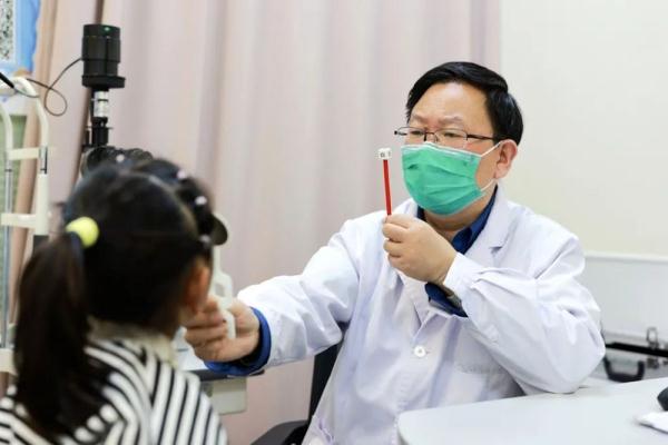 放学后也能看病,门诊“延时”方便更多患儿和家长 放学后也能看病,门诊“延时”方便更多患儿和家长