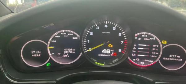 152万新保时捷，一年半维修19次