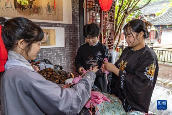 重庆璧山：多彩民俗迎端午