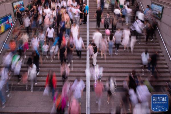 哈尔滨：畅游“冰城”迎端午