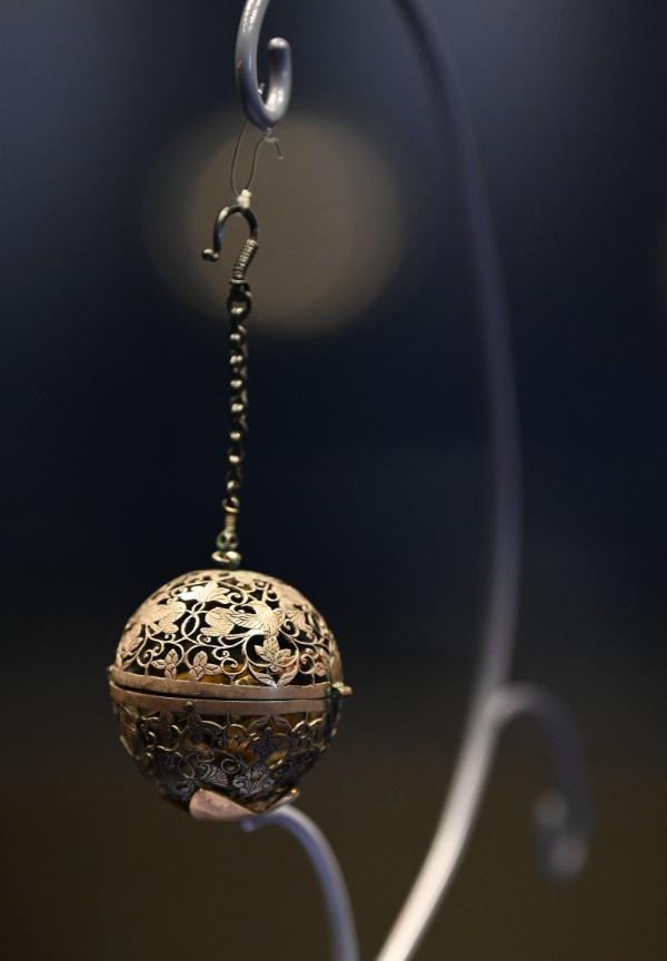 听文物讲故事·端午丨这件唐代香囊,暗藏多少机巧? 听文物讲故事·端午丨这件唐代香囊,暗藏多少机巧?