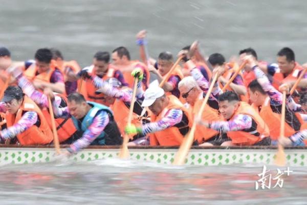 划龙舟赢了减房租?输了跪祠堂?广州“房东”这样说 划龙舟赢了减房租?输了跪祠堂?广州“房东”这样说