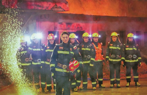 《照亮你》塑造有血有肉的“蓝朋友” 《照亮你》塑造有血有肉的“蓝朋友”