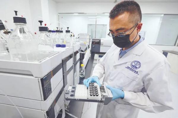 毒品实验室，是他们的战场！