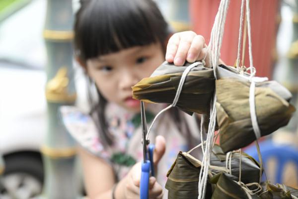 马来西亚马六甲：庆祝端午节