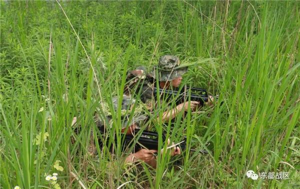 关注｜20公里战斗体能拉练，开拔！