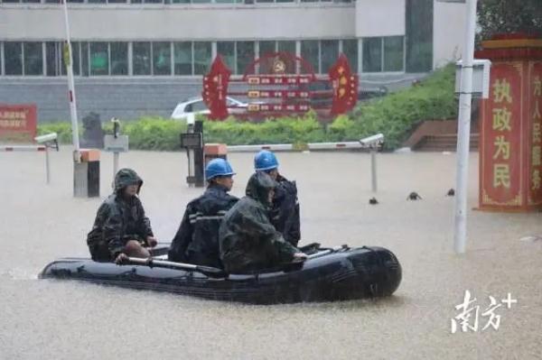 清远发布洪水预警!未来3天,广东有10级雷暴大风+强降水+强雷电 清远发布洪水预警!未来3天,广东有10级雷暴大风+强降水+强雷电