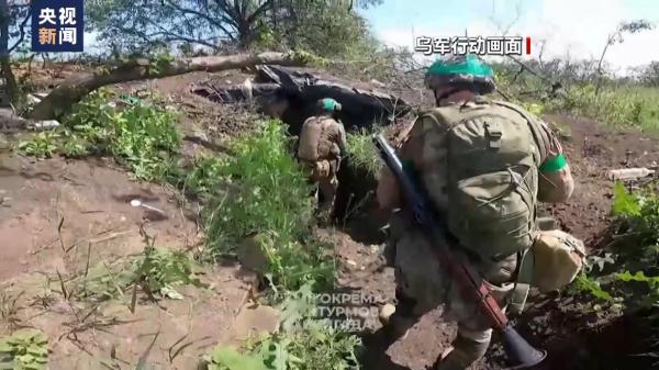 俄称打击外国武器仓库 乌称打击俄军目标