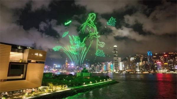 “紫荆花之夜”端午大型无人机灯光秀活动在港举行