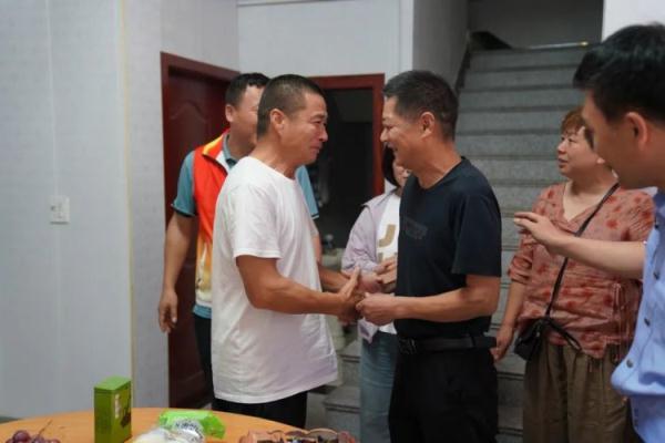1000公里,45年……这个端午,他们终于圆梦! 1000公里,45年……这个端午,他们终于圆梦!