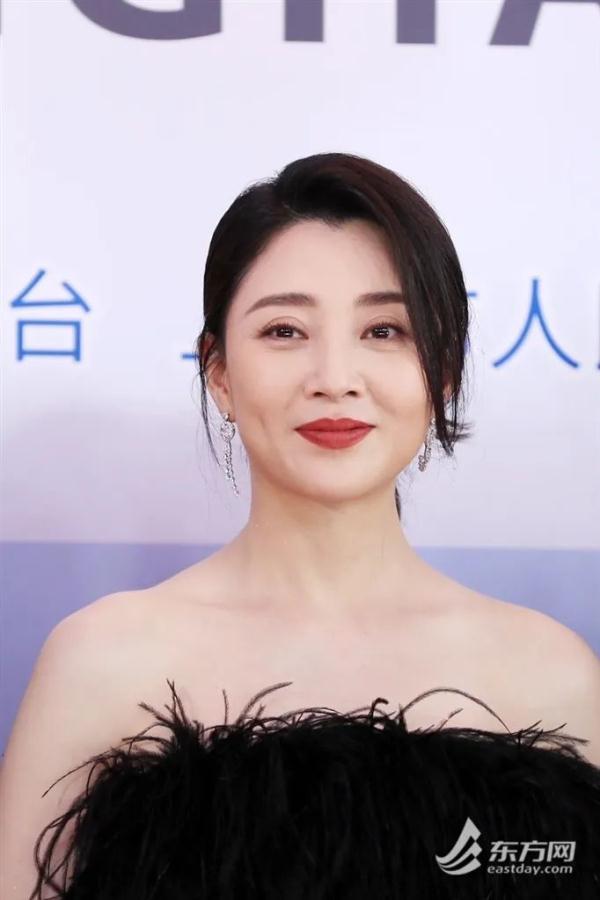 白玉兰奖揭晓,《人世间》成最大赢家!最佳男女主角是他们 白玉兰奖揭晓,《人世间》成最大赢家!最佳男女主角是他们