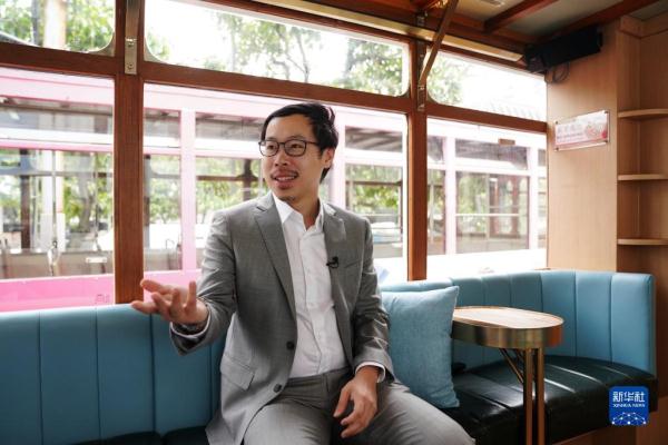 百年香港电车：流动的“城市名片”