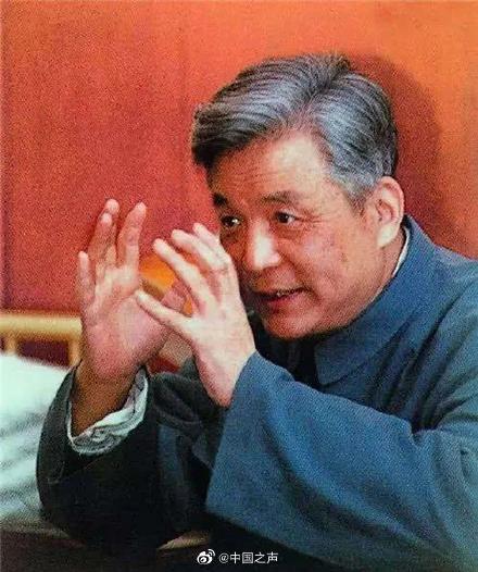 邓稼先生命的最后时刻仍心系祖国尖端武器研究：不要让人家把我们落得太远