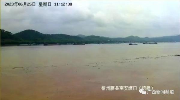 7条河流10个站现超警洪水!广西本轮强降雨何时结束→ 7条河流10个站现超警洪水!广西本轮强降雨何时结束→