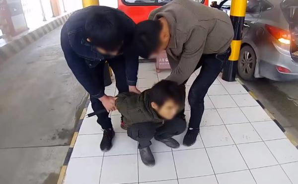 这些“疯狂”的情节,只有缉毒警察才知道 这些“疯狂”的情节,只有缉毒警察才知道