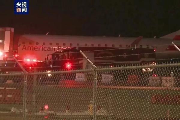 惨剧！客机滑行，一人被吸入发动机身亡
