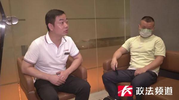 新车送修“秒变”事故车,车主向4S店索赔“折旧费” 新车送修“秒变”事故车,车主向4S店索赔“折旧费”