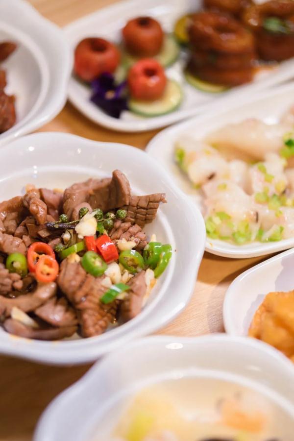 最美味的毕业礼物！同济请来5所高校大厨，“嘎嘎好吃”