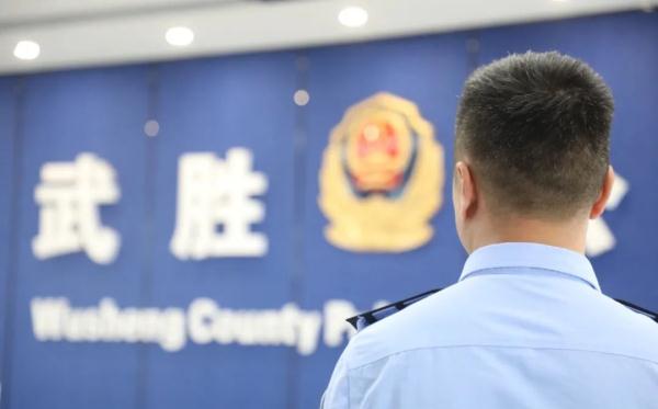 他们不能露脸，但他们有话说