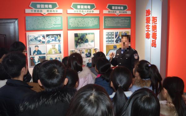 这些“疯狂”的情节,只有缉毒警察才知道 这些“疯狂”的情节,只有缉毒警察才知道