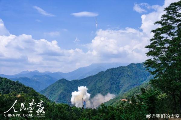 航天人专属浪漫！向云端~山那边~海里面~