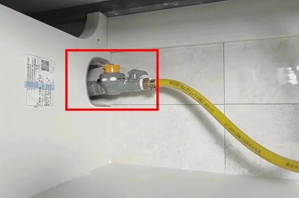 燃气阀门是否要关闭?请收藏转发! 燃气阀门是否要关闭?请收藏转发!