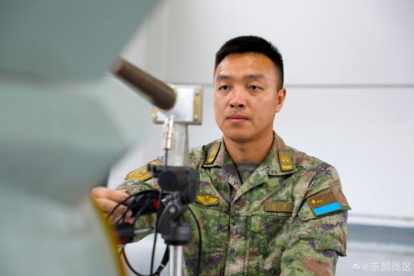 东部战区空军某场站组织常态化弹药检修 保障战机随时能战