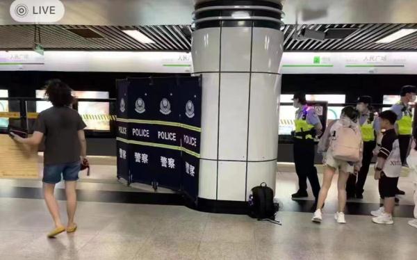 上海地铁辟谣“人民广场站出事了”！真相是→