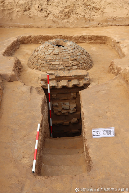 开封市尉氏县发现22座古墓 墓葬年代跨度近1600年