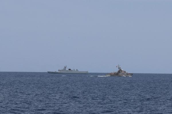 中越两军开展第34次北部湾联合巡逻 中越两军开展第34次北部湾联合巡逻