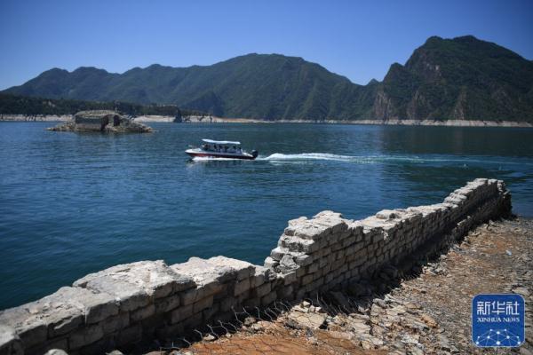 河北“水下长城”露芳容 河北“水下长城”露芳容