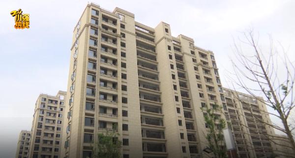 业主们怒了！满心欢喜等收房，外面泥巴路、里面没门框…住建局回应