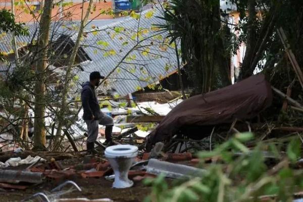 厄尔尼诺发威？冬季风暴致巴西上万人流离失所！