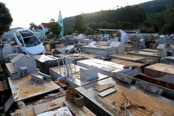 厄尔尼诺发威？冬季风暴致巴西上万人流离失所！