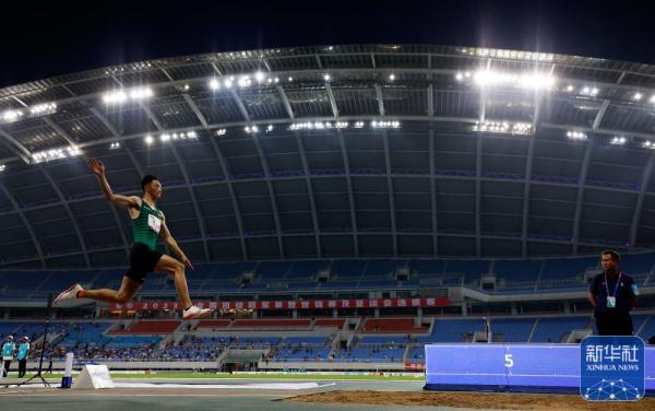 田径全国冠军赛 | 王嘉男获男子跳远冠军