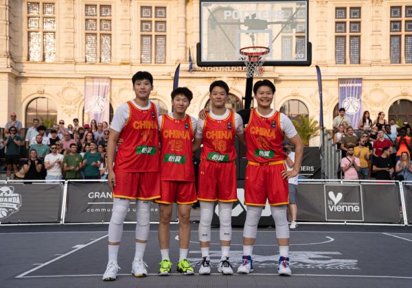 三人篮球女子系列赛普瓦捷站:中国队1分惜败获亚军 三人篮球女子系列赛普瓦捷站:中国队1分惜败获亚军