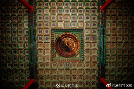 去故宫的时候一定要抬头