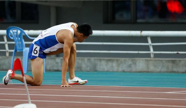 全国田径冠军赛｜朱胜龙获男子110米栏冠军