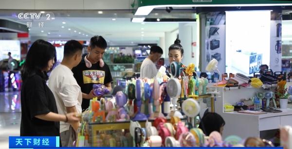 又一爆品！有店铺一天狂卖1万台！你也会买吗→