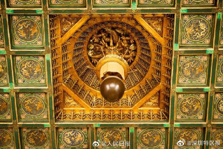 去故宫的时候一定要抬头