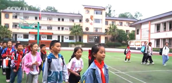 暑期将至 各地积极推行“1530”安全教育 暑期将至 各地积极推行“1530”安全教育